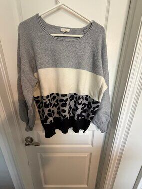 Sweater - Laura
